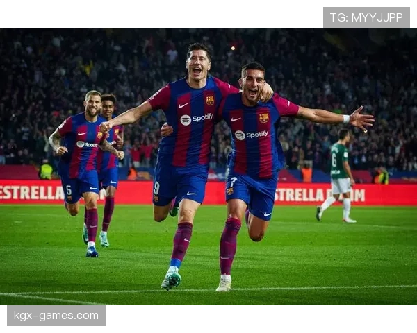 巴萨复兴势不可挡,西甲赛场重燃王者之火 巴萨复兴势不可挡,西甲赛场重燃王者之火