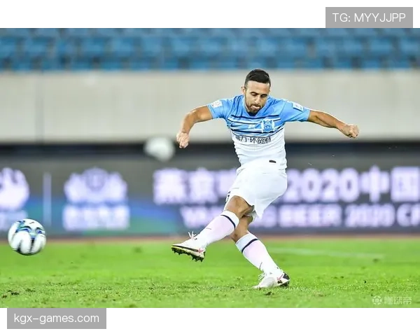 科瓦契奇中场突破引领进攻，成为比赛制胜关键