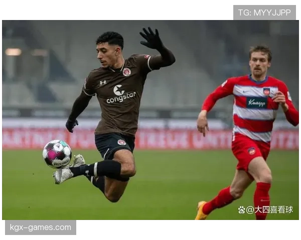 哈里·凯恩荣膺德甲赛季最佳球员,状态回暖彰显卓越进球能力 哈里·凯恩荣膺德甲赛季最佳球员,状态回暖彰显卓越进球能力