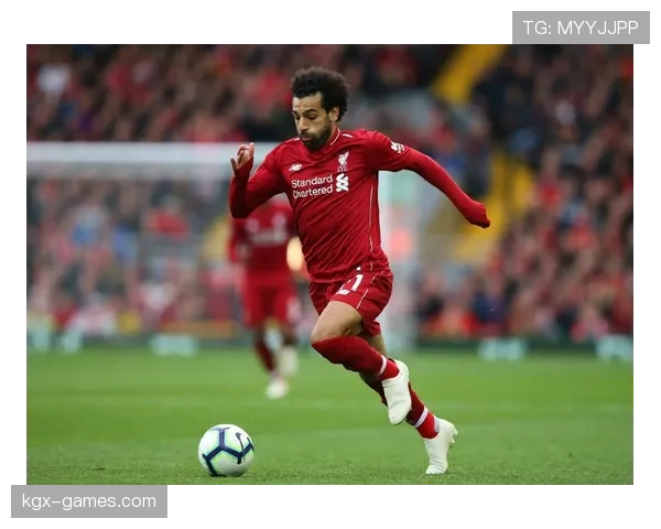 在进攻组织下马内与萨拉赫的跑动偏重结构分化趋势 在进攻组织下马内与萨拉赫的跑动偏重结构分化趋势